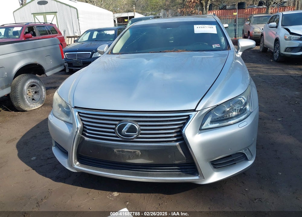 2013 LEXUS LS 460 VIN: JTHBL5EF4D5113824