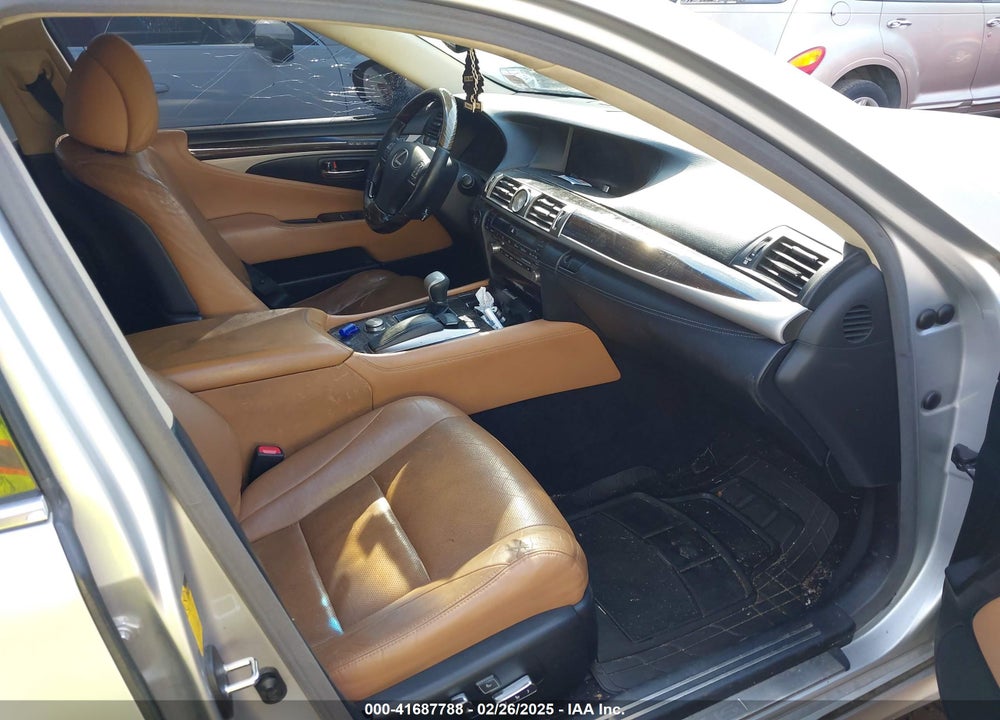 2013 LEXUS LS 460 VIN: JTHBL5EF4D5113824