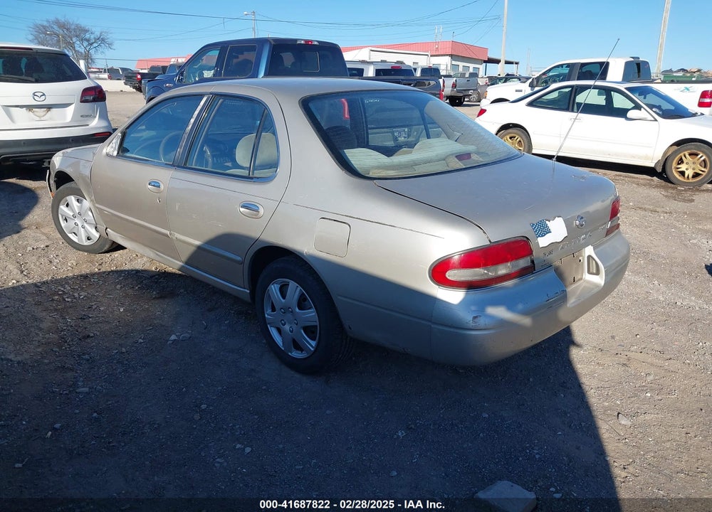 1995 NISSAN ALTIMA VIN: 1N4BU31D08C201209