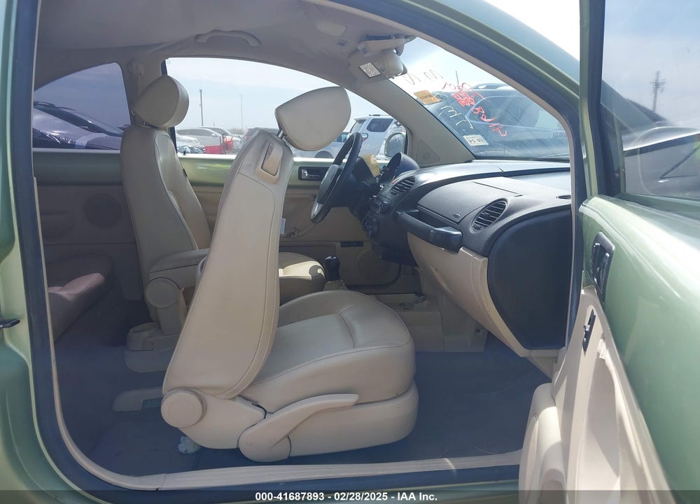 2007 VOLKSWAGEN NEW BEETLE 2.5 VIN: 3VWPW31C67M521767