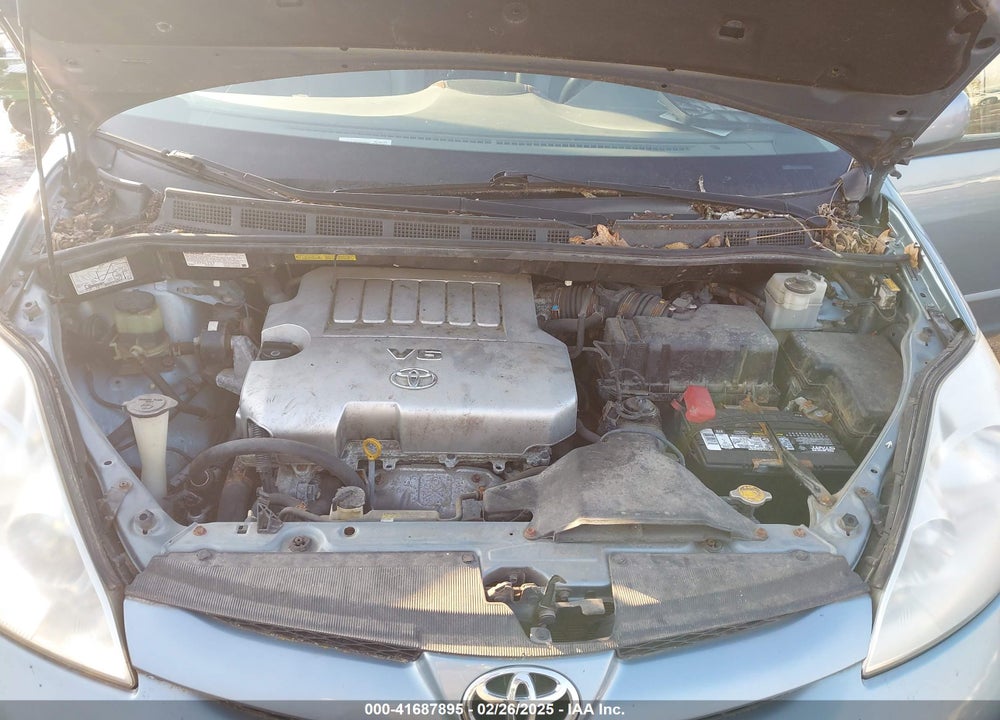 2009 TOYOTA SIENNA XLE VIN: 5TDZK22C39S236320