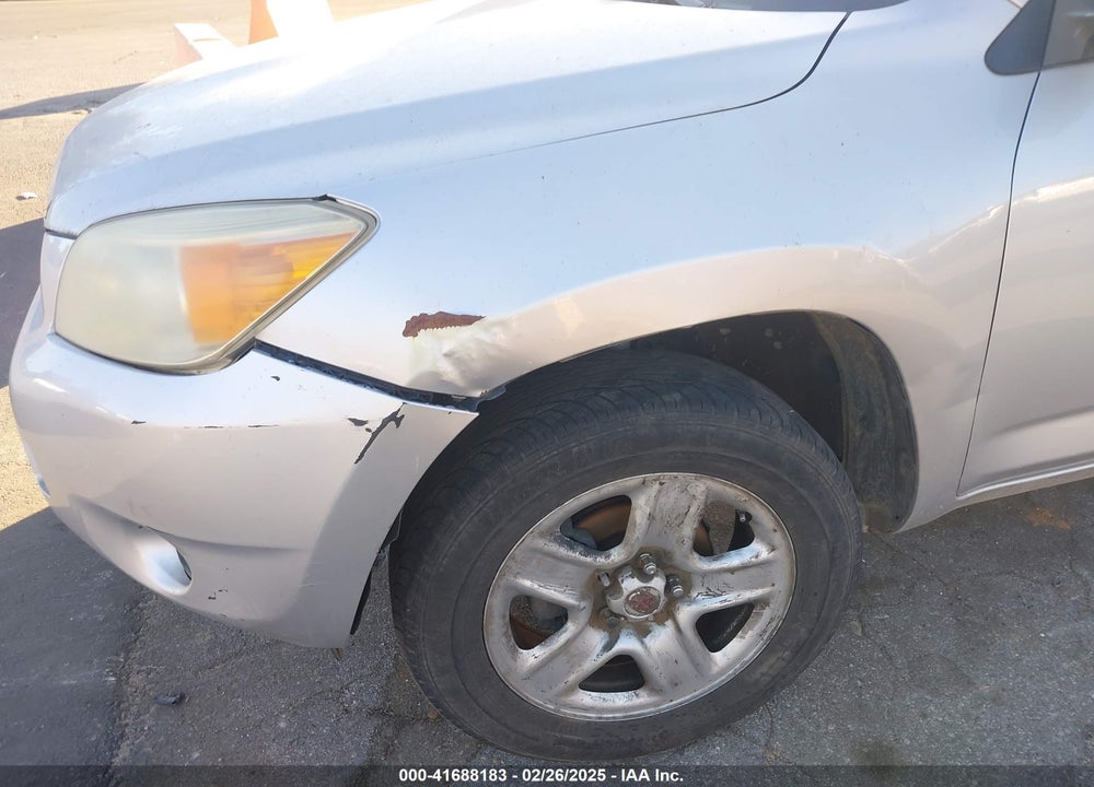 2008 TOYOTA RAV4 VIN: JTMZD33V186065646