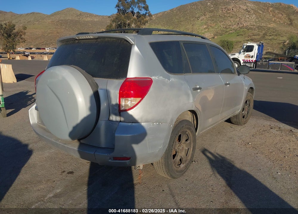2008 TOYOTA RAV4 VIN: JTMZD33V186065646