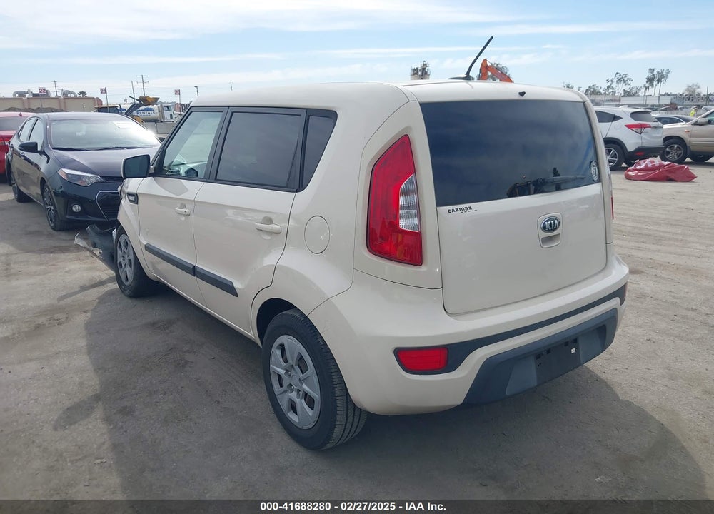 2013 KIA SOUL VIN: KNDJT2A56D7756480