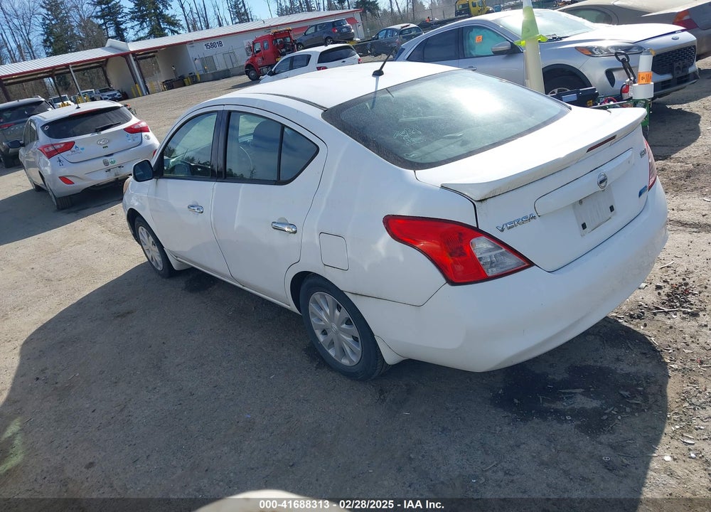 2014 NISSAN VERSA VIN: 3N1CN7AP0EL815220