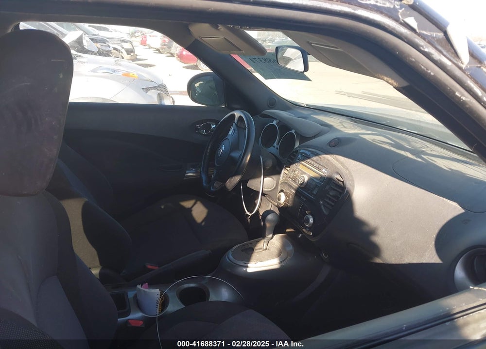 2014 NISSAN JUKE VIN: JN8AF5MR5ET361114