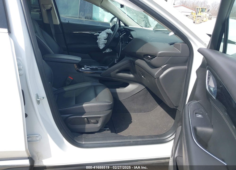 2023 BUICK ENVISION VIN: LRBFZNR48PD070401