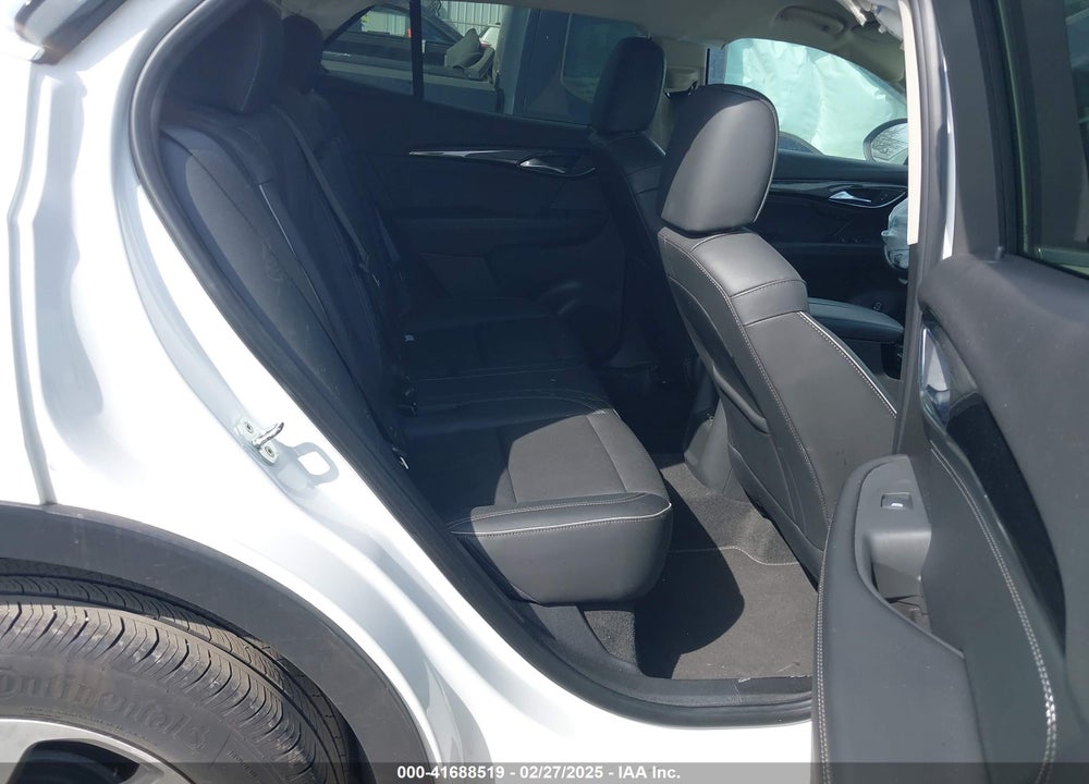 2023 BUICK ENVISION VIN: LRBFZNR48PD070401