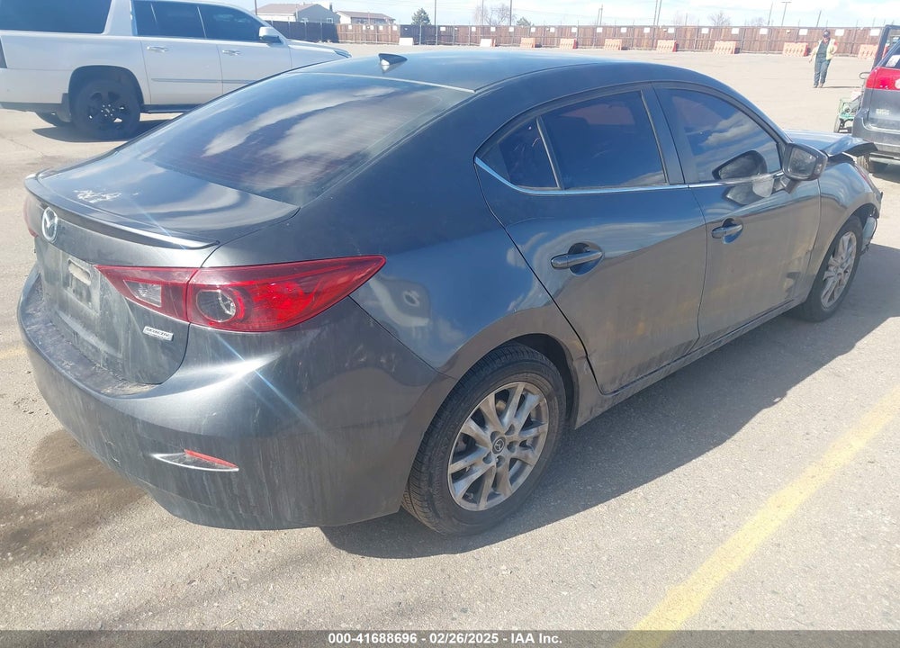 2014 MAZDA MAZDA3 VIN: JM1BM1W7XE1142039