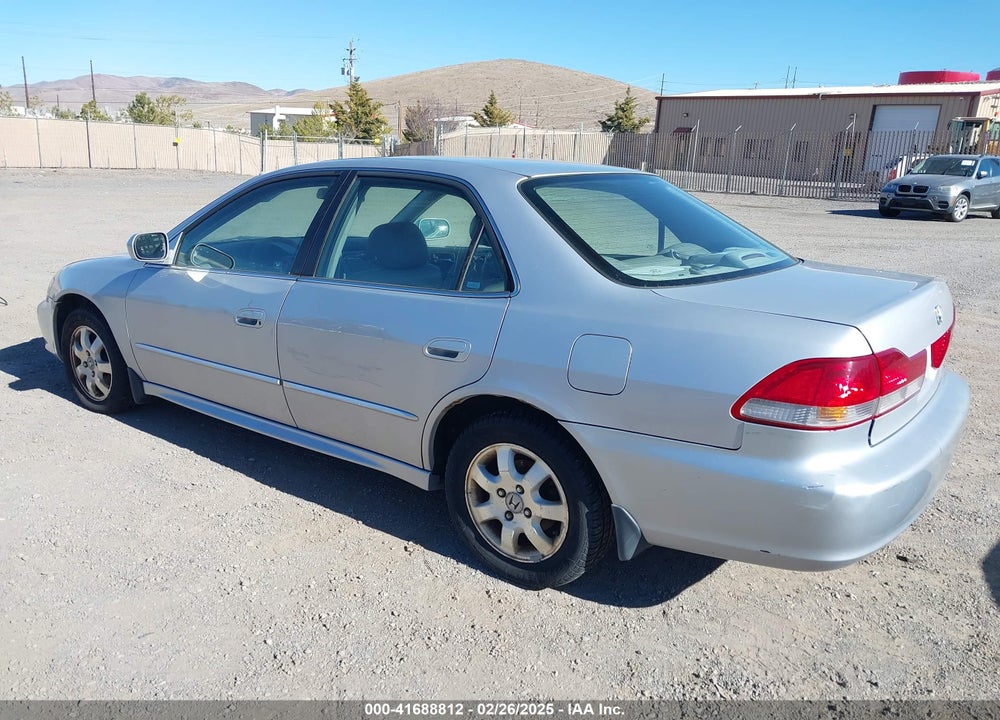 2001 HONDA ACCORD 2.3 EX VIN: 1HGCG56671A103396