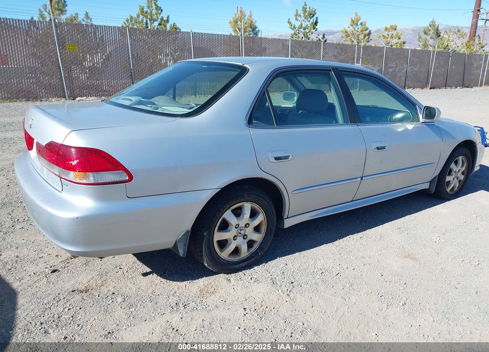 2001 HONDA ACCORD 2.3 EX VIN: 1HGCG56671A103396