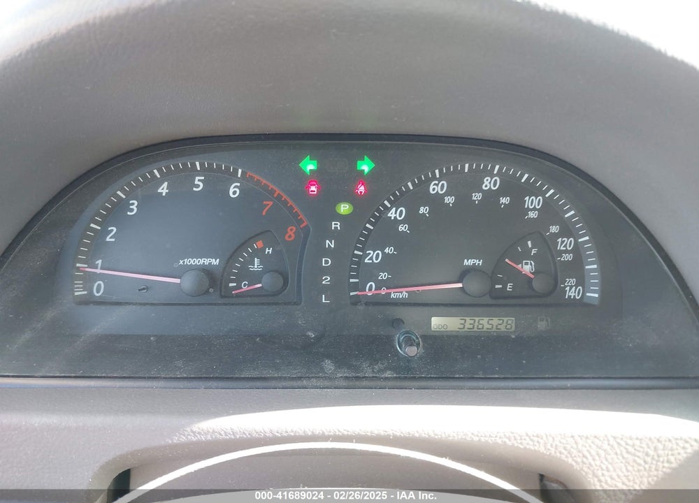 2002 TOYOTA CAMRY XLE VIN: 4T1BE32K52U104162