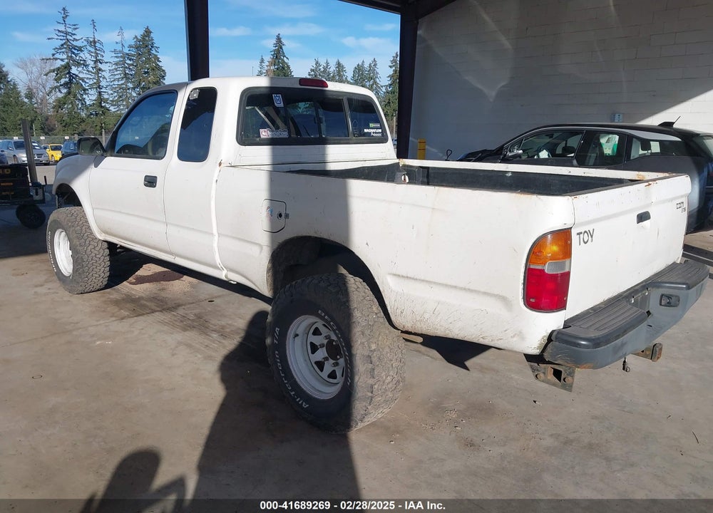 1999 TOYOTA TACOMA VIN: 4TAWM72N7XZ492267
