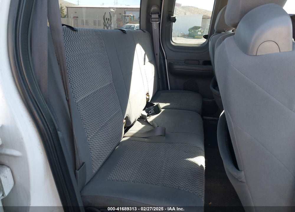 2002 FORD F-150 LARIAT/XL/XLT VIN: 1FTRX17W22KE34494