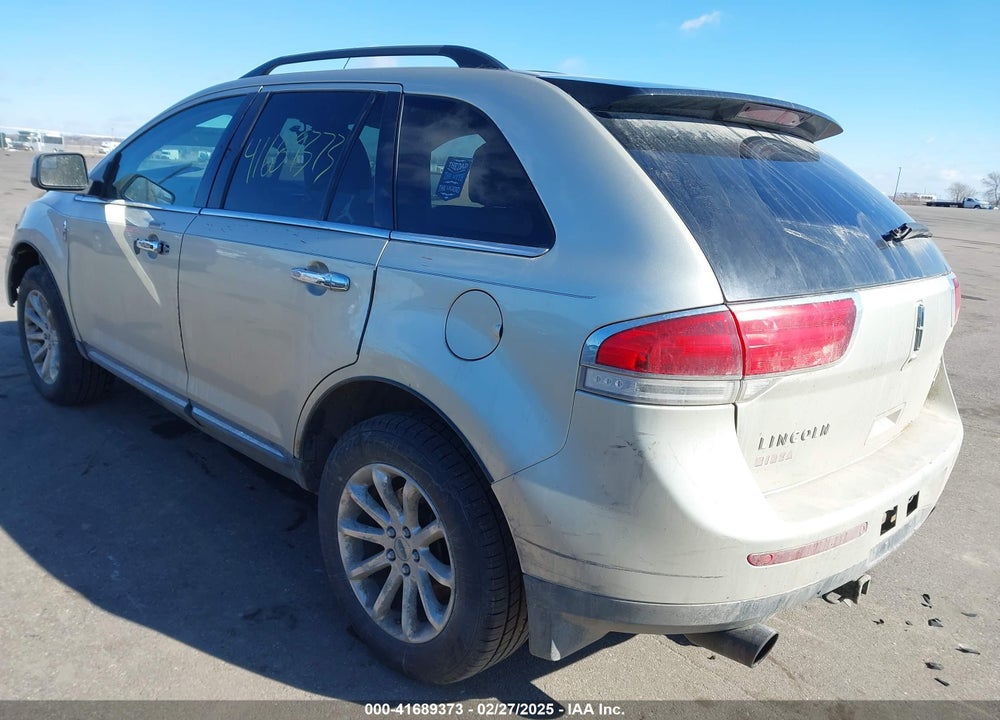 2011 LINCOLN MKX VIN: 2LMDJ8JK8BBJ04296