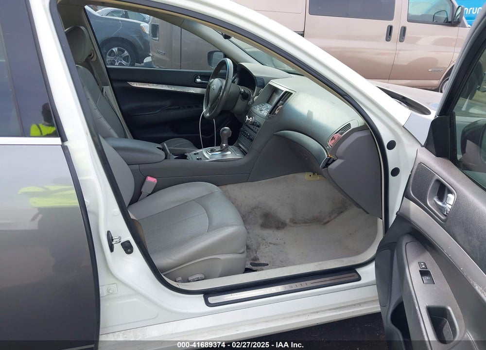 2011 INFINITI G25 JOURNEY VIN: JN1DV6AP7BM600157