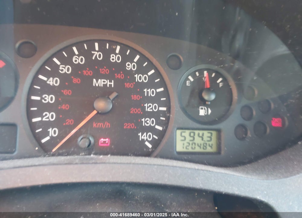 2005 FORD FOCUS ZX3 VIN: 3FAFP31N85R106131