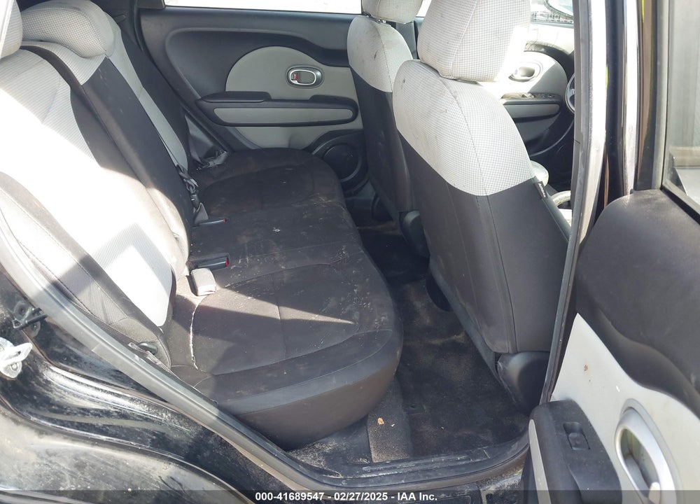 2016 KIA SOUL VIN: KNDJN2A24G7300188