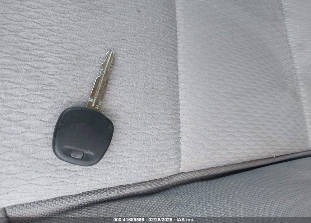 2014 TOYOTA COROLLA LE VIN: 5YFBURHE5EP080572