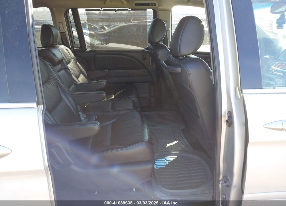 2008 HONDA ODYSSEY VIN: 5FNRL38888B005406