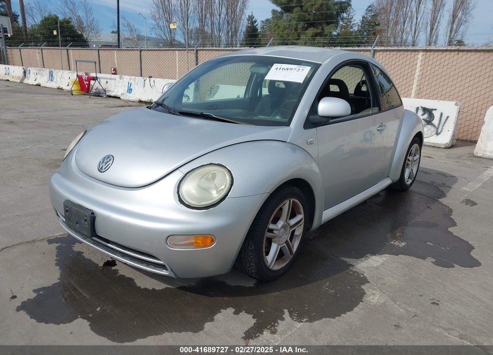 2000 VOLKSWAGEN NEW BEETLE VIN: 3VWBA21CXYM405122