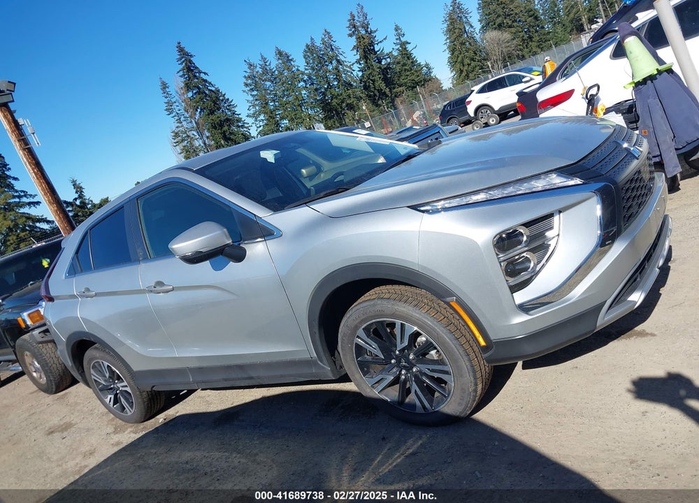 2024 MITSUBISHI ECLIPSE CROSS VIN: JA4ATWAAXRZ021642