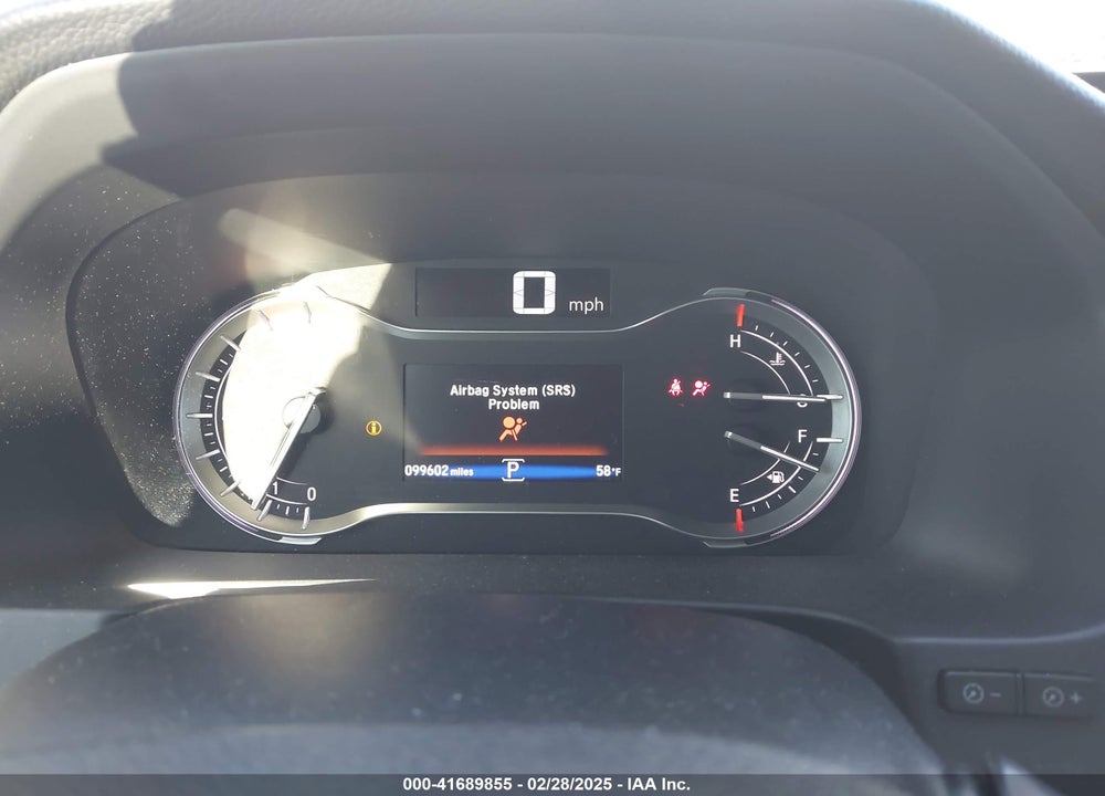 2017 HONDA PILOT VIN: 5FNYF5H5XHB024656