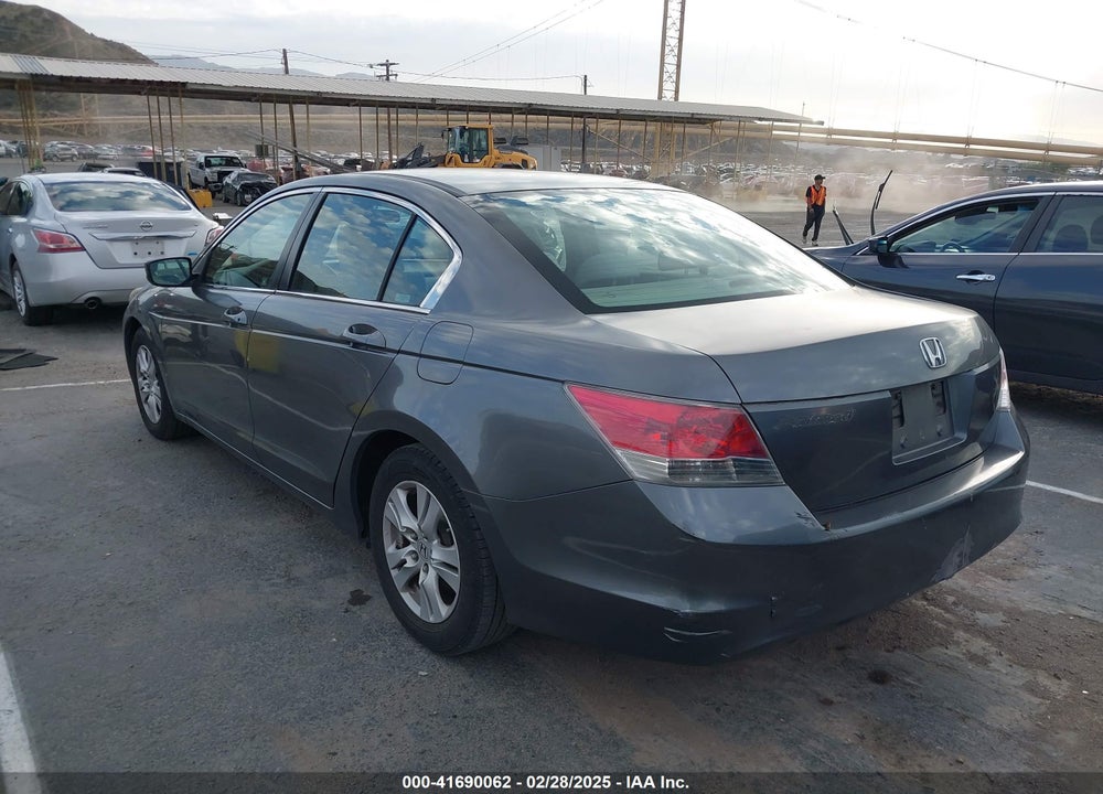 2008 HONDA ACCORD VIN: 1HGCP264X8A108583