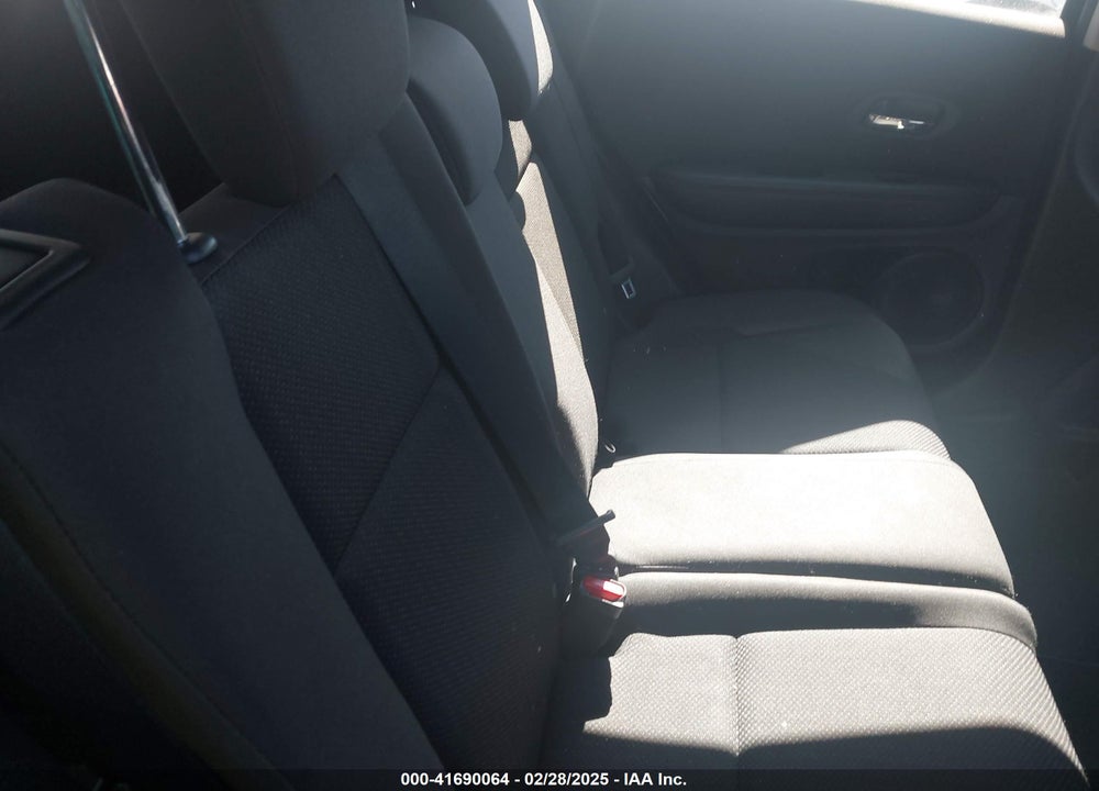 2018 HONDA HR-V VIN: 3CZRU6H32JG704088