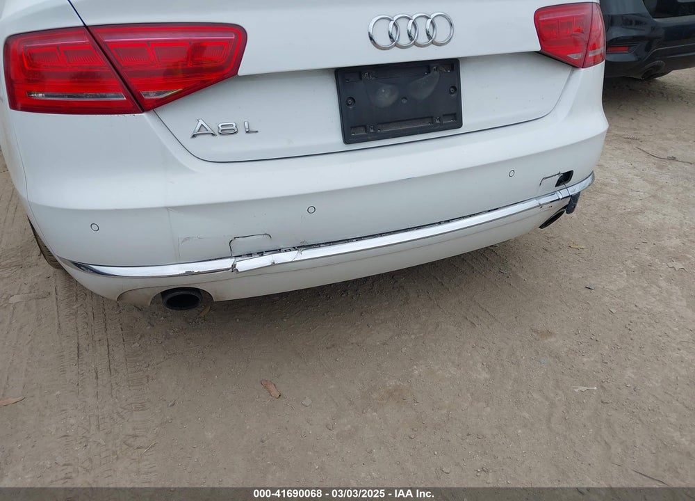 2013 AUDI A8 VIN: WAURGAFD4DN020843