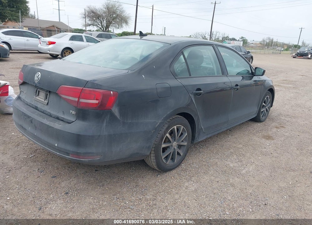 2016 VOLKSWAGEN JETTA 1.4T SE VIN: 3VWD67AJ0GM261908