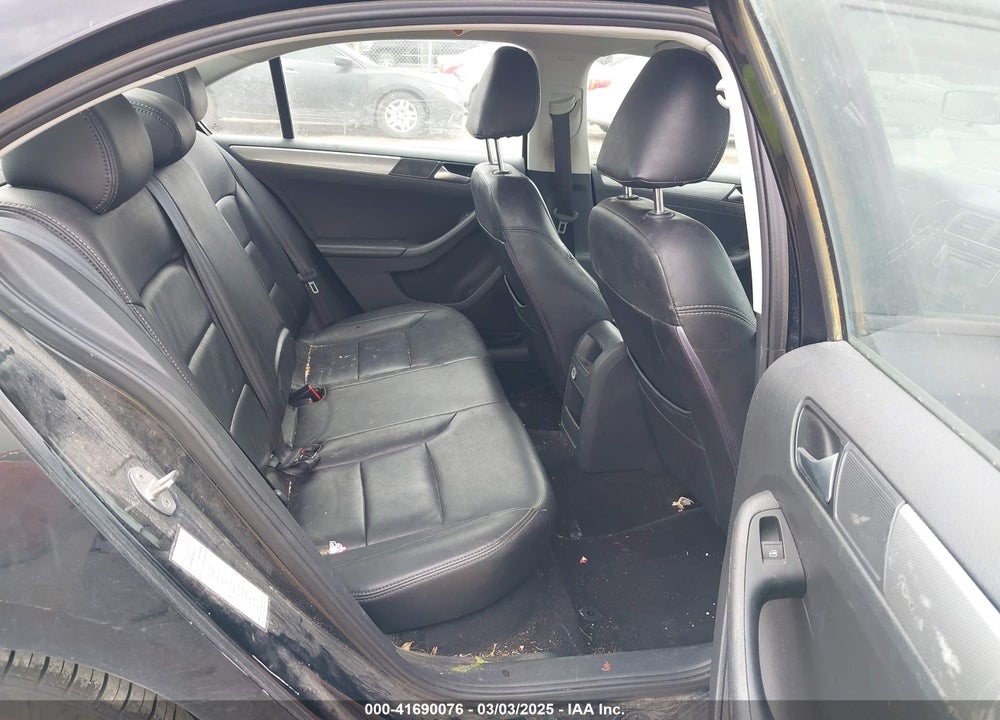 2016 VOLKSWAGEN JETTA 1.4T SE VIN: 3VWD67AJ0GM261908