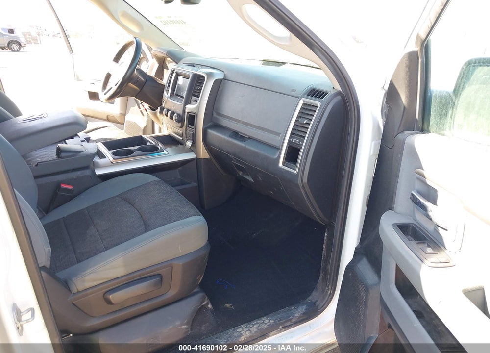 2014 RAM 1500 VIN: 1C6RR7GG7ES104383