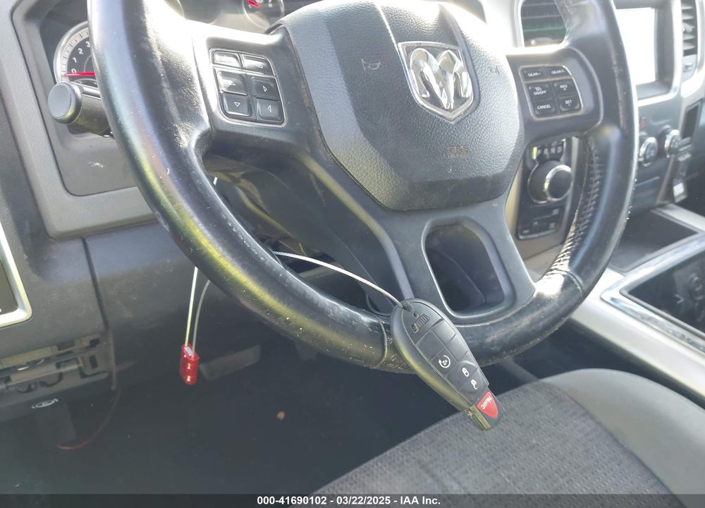 2014 RAM 1500 VIN: 1C6RR7GG7ES104383