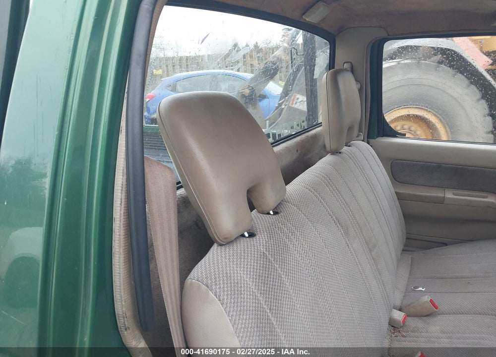 1998 NISSAN FRONTIER STANDARD/XE VIN: 1N6DD21S6WC306478