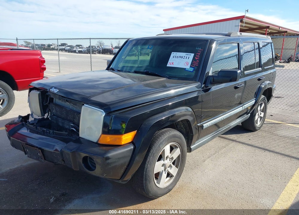 2008 JEEP COMMANDER VIN: 1J8HG48K98C140661