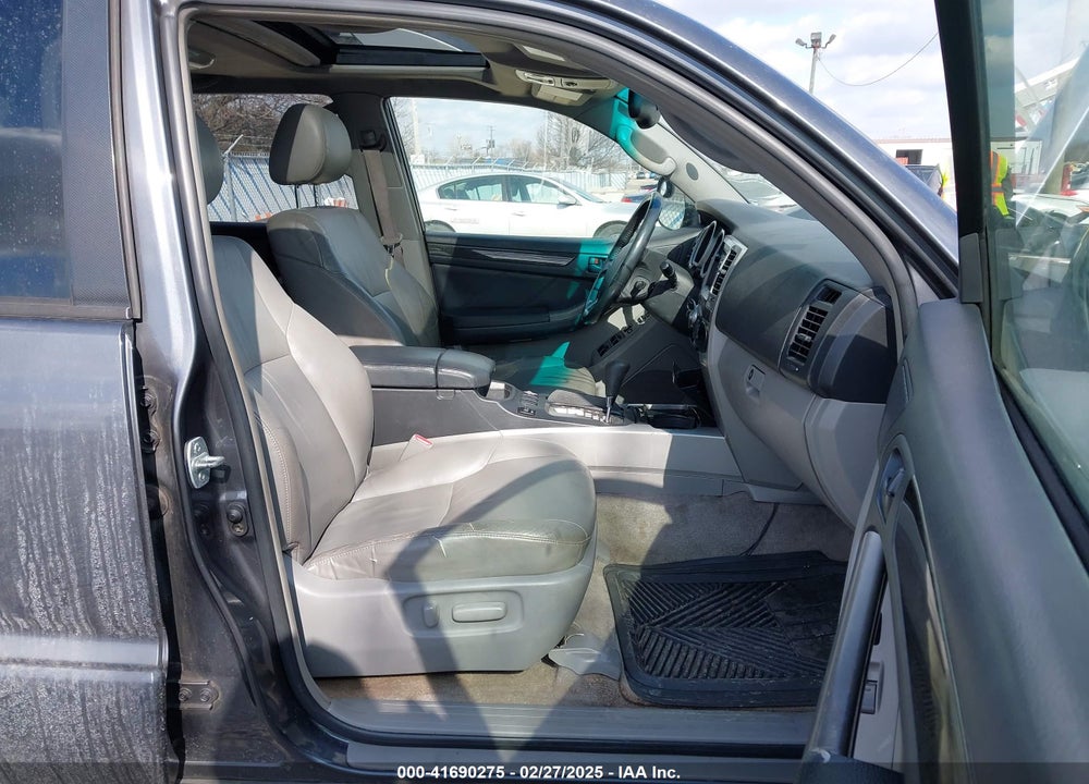 2003 TOYOTA 4RUNNER LIMITED V6 VIN: JTEBU17R638010136
