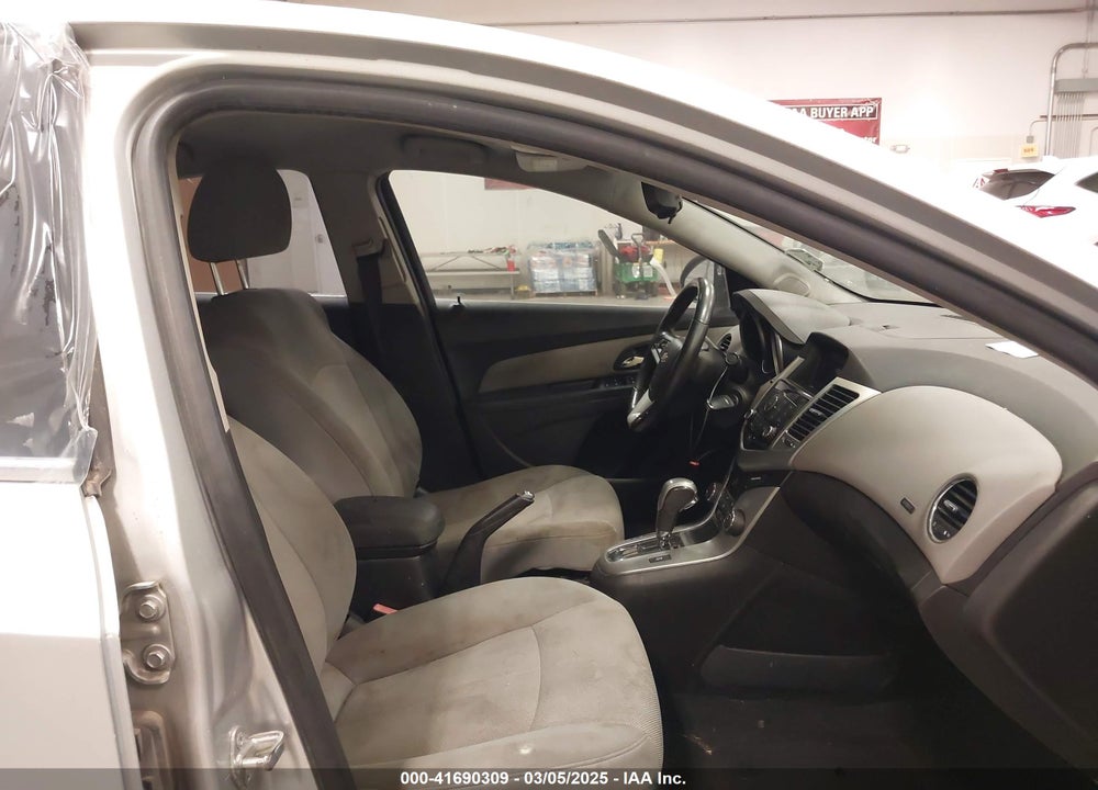 2011 CHEVROLET CRUZE ECO VIN: 1G1PJ5S96B7290820