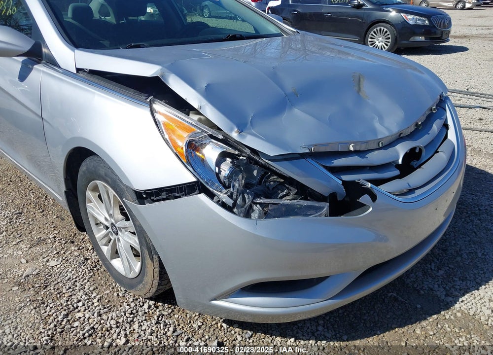 2012 HYUNDAI SONATA VIN: 5NPEB4AC4CH361920