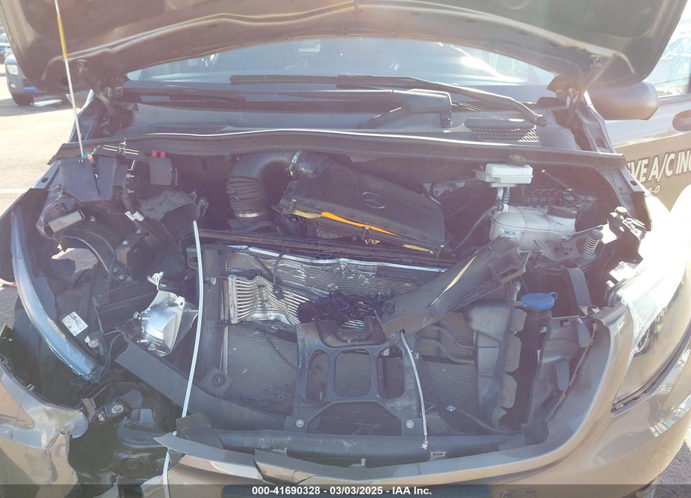 2020 MERCEDES-BENZ METRIS VIN: WD4PG2EE3K3523210