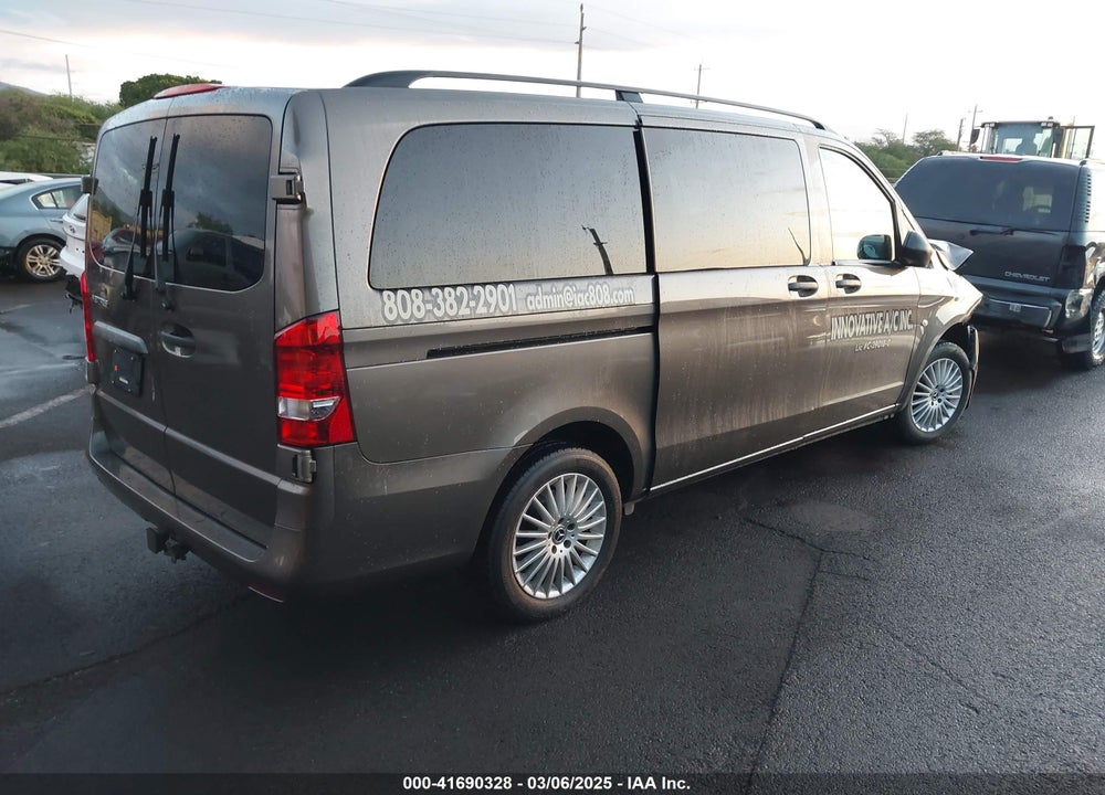 2020 MERCEDES-BENZ METRIS VIN: WD4PG2EE3K3523210