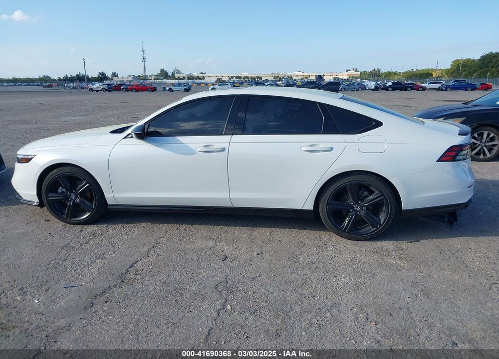 2024 HONDA ACCORD HYBRID SPORT-L VIN: 1HGCY2F79RA075536