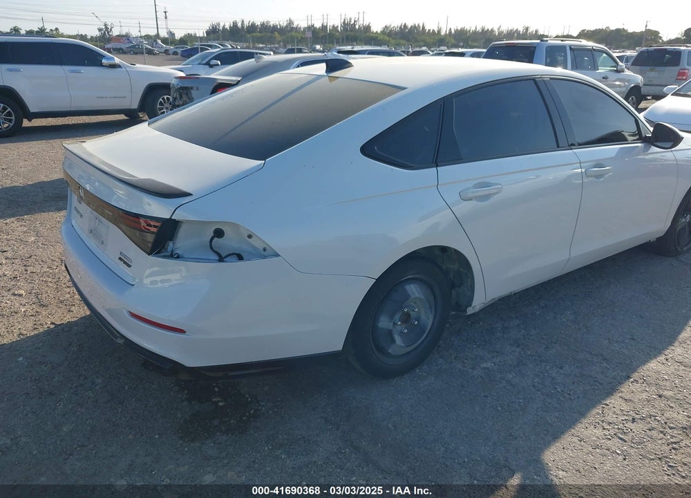 2024 HONDA ACCORD HYBRID SPORT-L VIN: 1HGCY2F79RA075536