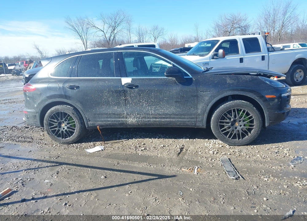 2016 PORSCHE CAYENNE E-HYBRID VIN: WP1AE2A28GLA58480