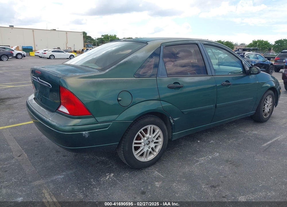 2000 FORD FOCUS ZTS VIN: 1FAFP3837YW305886