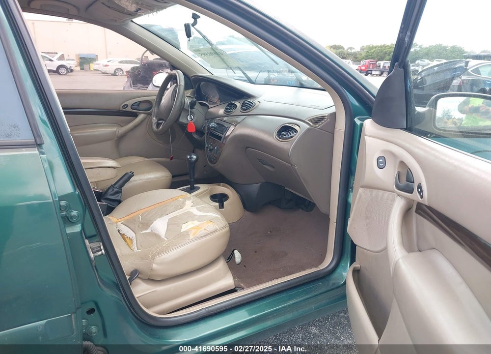 2000 FORD FOCUS ZTS VIN: 1FAFP3837YW305886