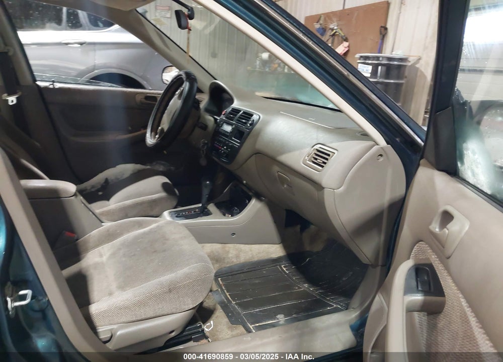 1997 HONDA CIVIC LX VIN: 2HGEJ667XVH585488