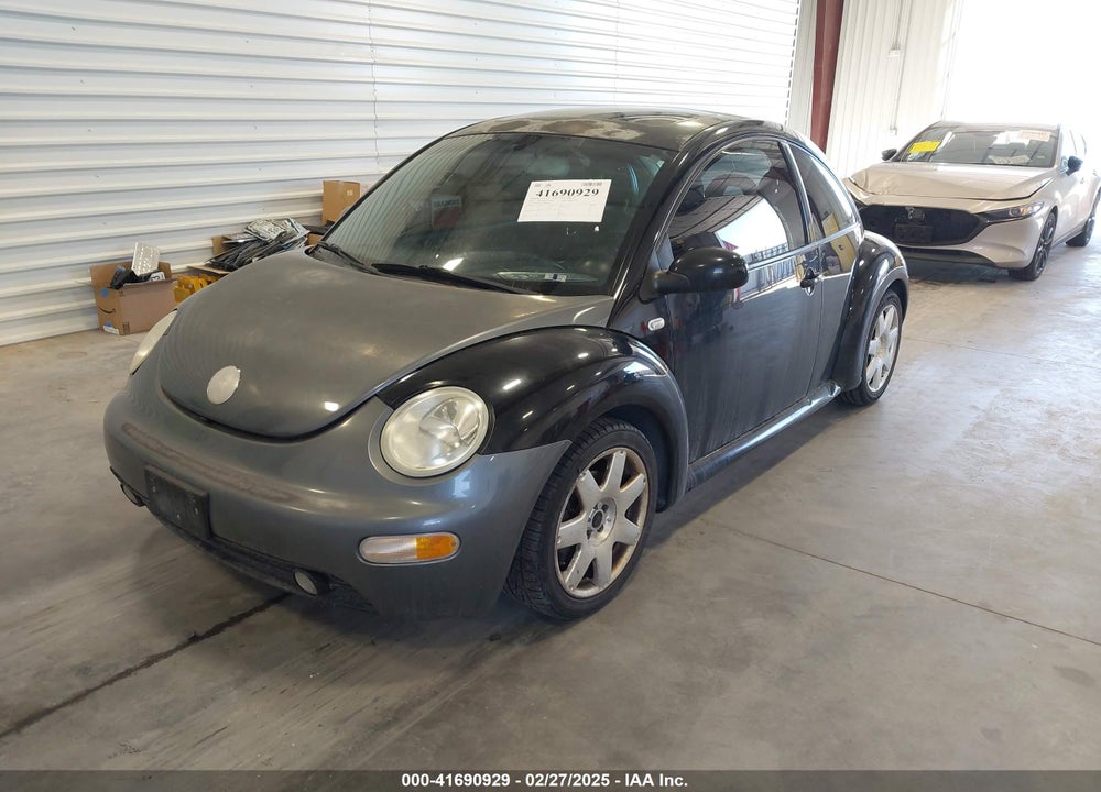 2002 VOLKSWAGEN NEW BEETLE GLX VIN: 3VWDD21C52M402667