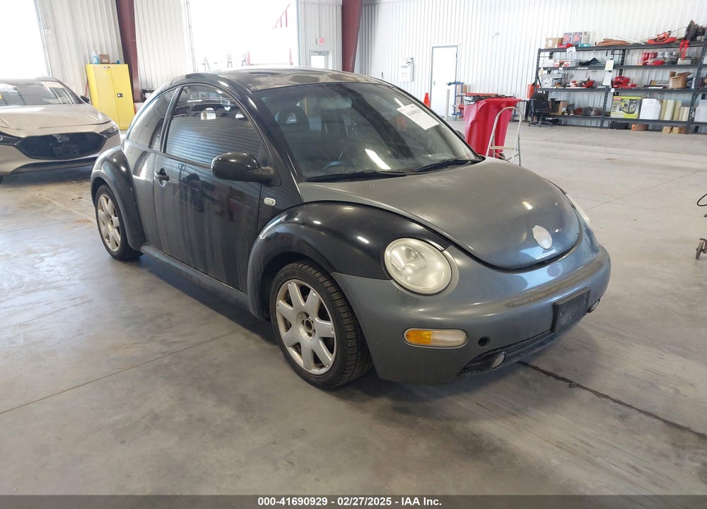 2002 VOLKSWAGEN NEW BEETLE GLX VIN: 3VWDD21C52M402667