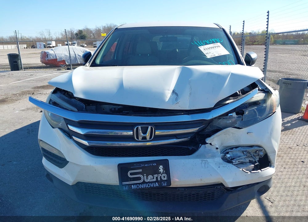 2017 HONDA PILOT VIN: 5FNYF5H17HB044487